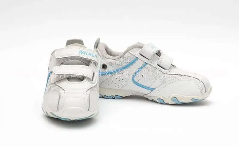 2025新款男子运动鞋在线直播：引领潮流的脚步